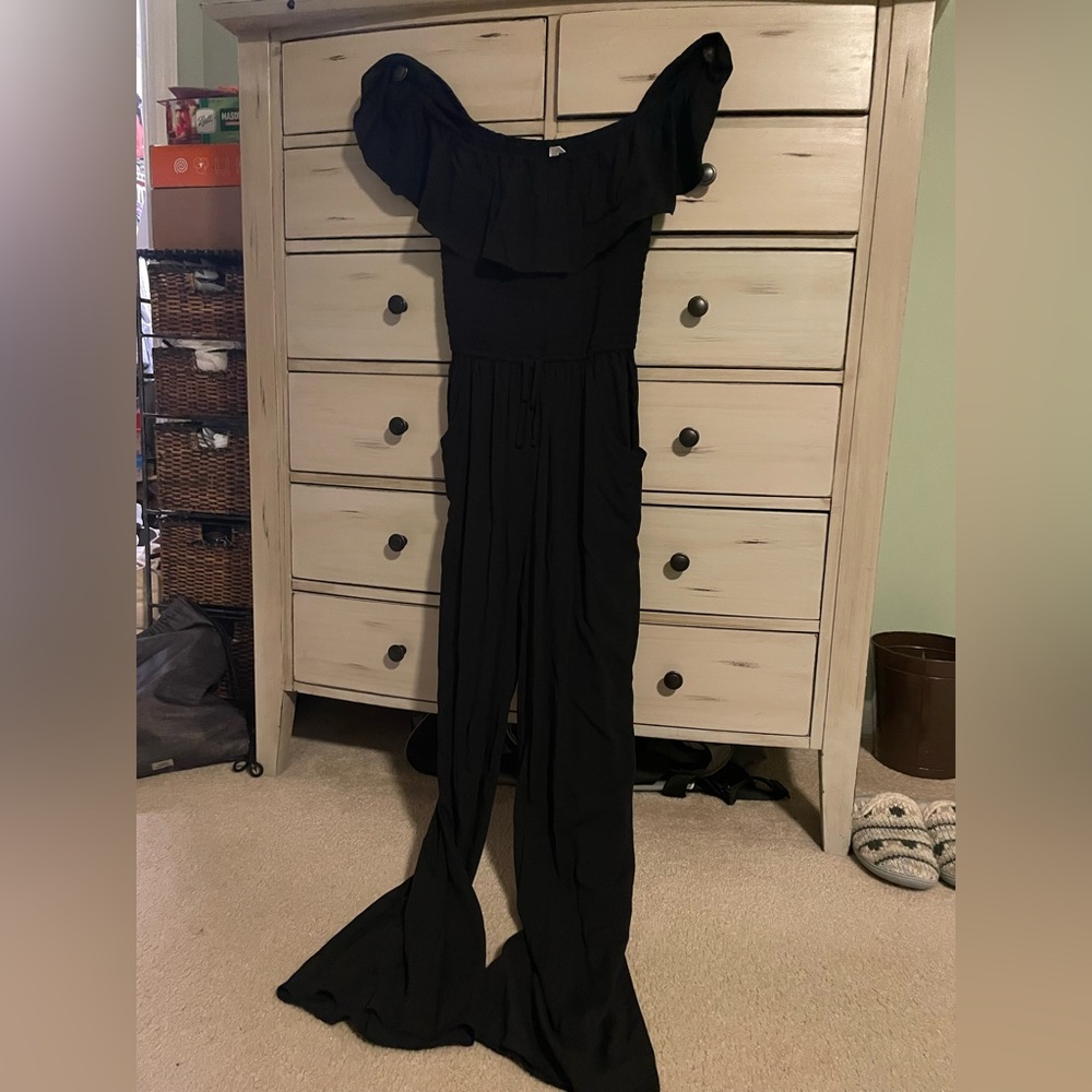 Juniors black jumpsuit- off the shoulder. Flowing relaxed leg fit. - Picture 2 of 3